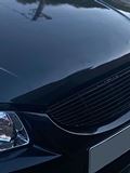 Решетка радиатора Hyundai Accent (полоски) Черный лак